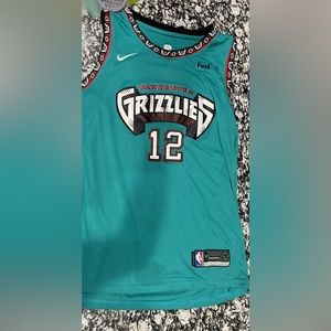 Used once. Very nice and clean